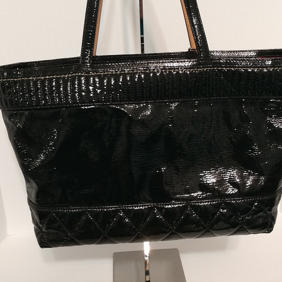 Authentic Coach Black Glazed Leather Shoulder Bag - Picture 4 of 13